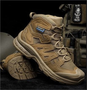 {{productViewItem.photos[photoViewList.activeNavIndex].Alt || productViewItem.photos[photoViewList.activeNavIndex].Description || 'Ботинки &quot;Hiker&quot; EMB9656'}}