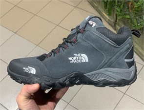 {{productViewItem.photos[photoViewList.activeNavIndex].Alt || productViewItem.photos[photoViewList.activeNavIndex].Description || 'Ботинки &quot;The North Face Kamp&quot;'}}